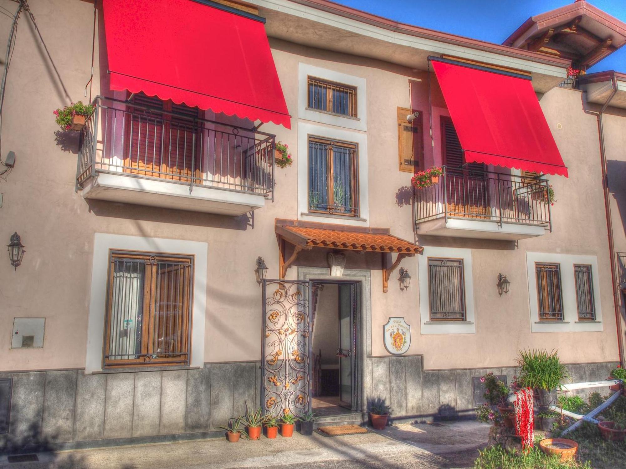 Villa Donna Fausta Аджерола Экстерьер фото
